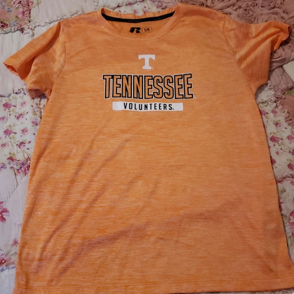 Boys UT shirts large 10/12